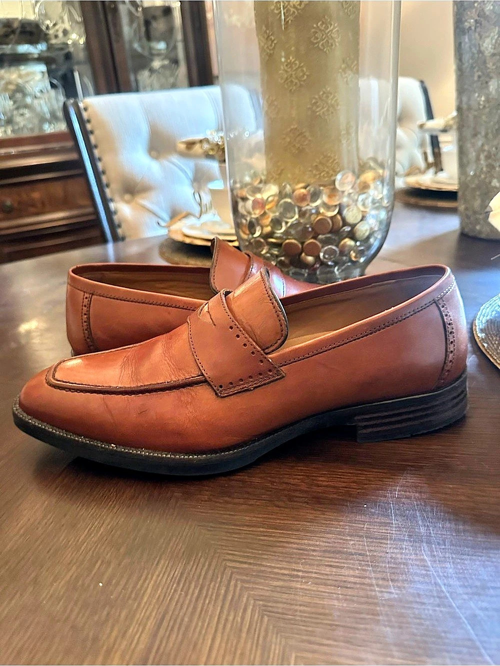 Slightly Worn Size 11 and a Half Men’s Johnston & Murphy Tan Cognac Penny Loafer